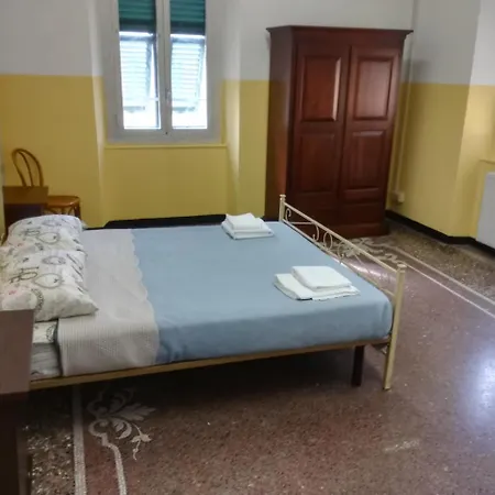 Bed and breakfast Cool And Economic